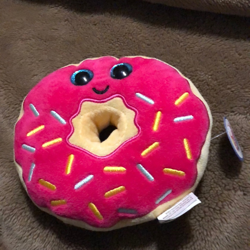 NWT BLUE EYED PINK CREME DONUT WITH SPRINKLES PLUSH